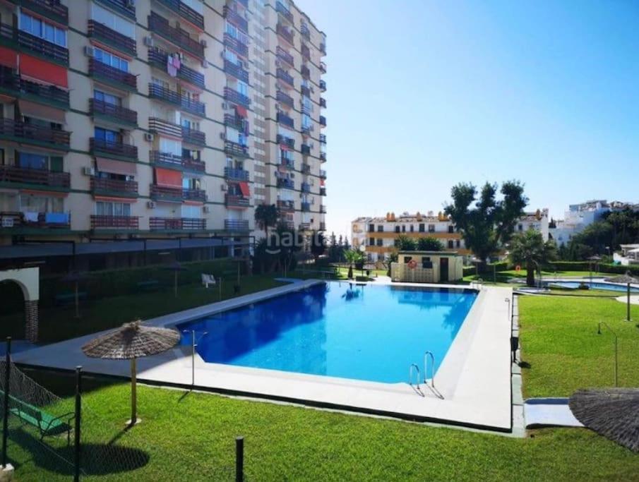 Estudio Con Vista Al Mar A 200 Mts De La Playa Беналмадена Екстериор снимка